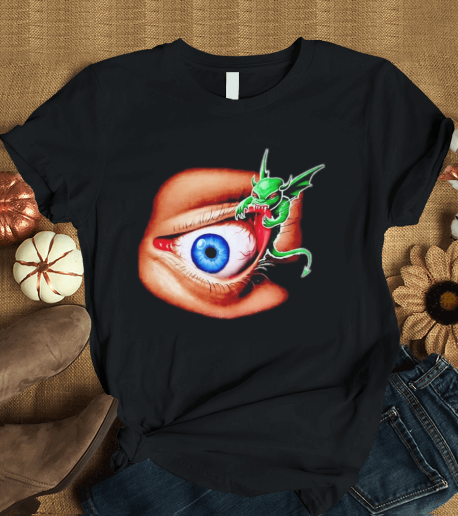 Universal Studios Halloween Horror Nights 1997 The Monster Eats Eyes T-Shirt
