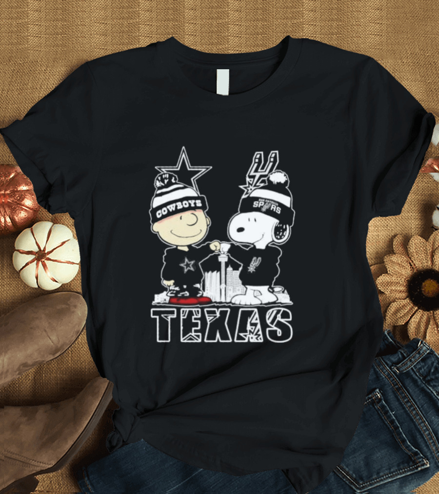 Snoopy And Charlie Brown Cowboys Spurs Texas Skyline T-Shirt