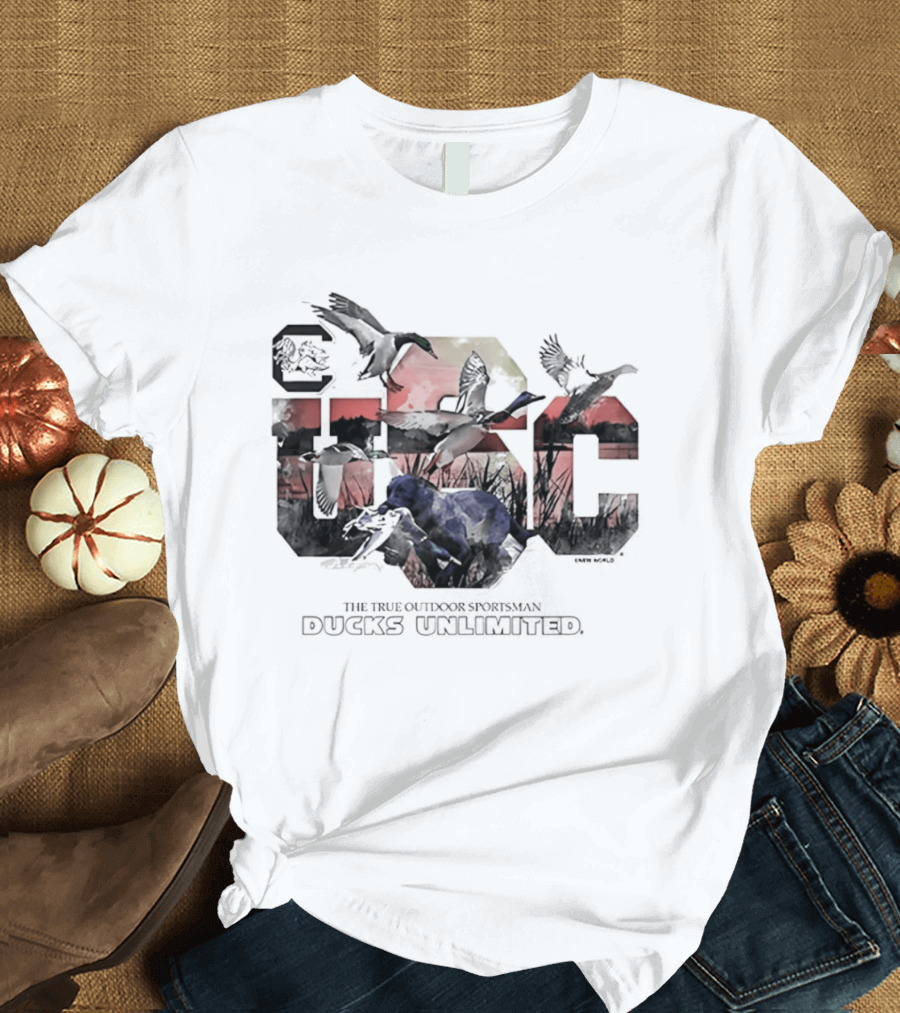South Carolina Gamecocks True Outdoor Sportsman Ducks Unlimited Wildlife Scene T-Shirt