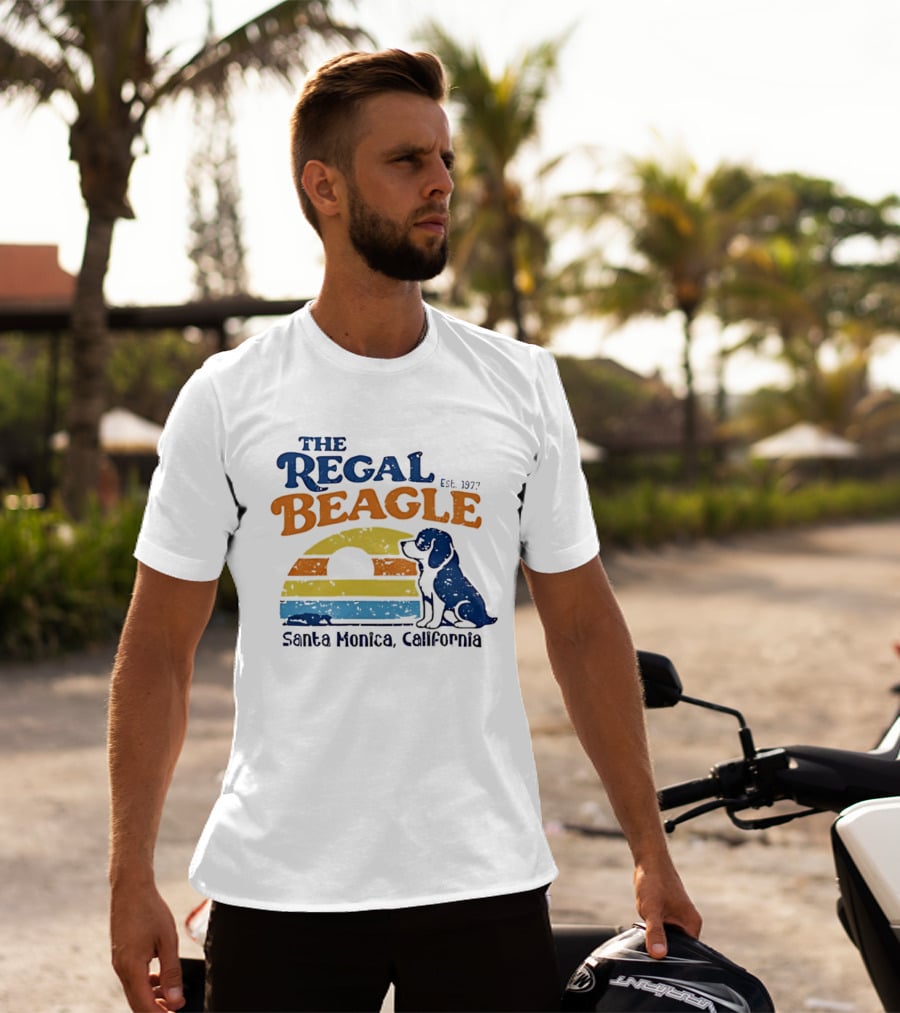 The Regal Beagle Santa Monica California Est 1977 Sunset Dog T-Shirt