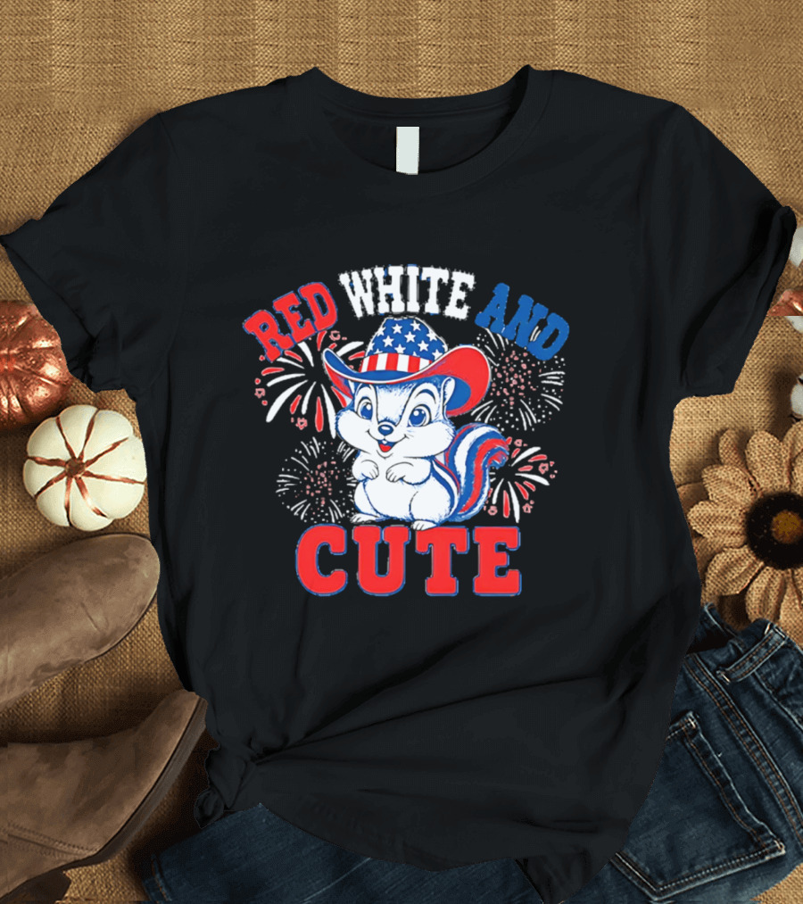 Red White And Cute Fireworks Patriotic Squirrel Cowboy Hat T-Shirt