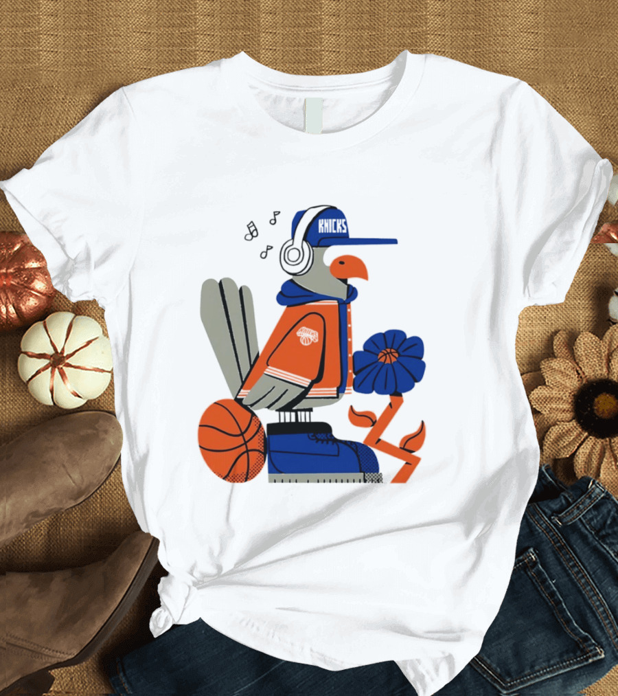New York Knicks Bird Cap Headphones Basketball Flower T-Shirt
