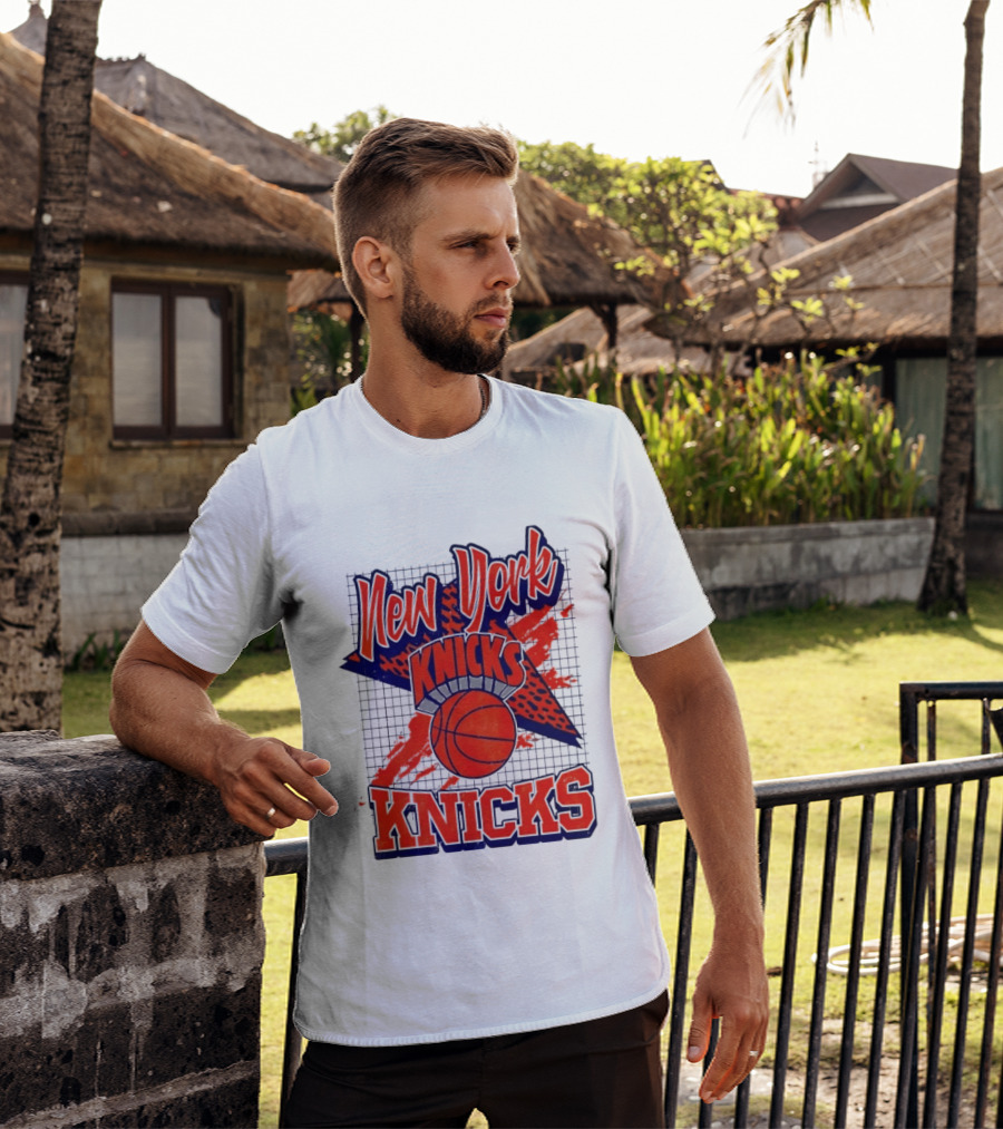 New York Knicks Juvenile Basketball Star T-Shirt
