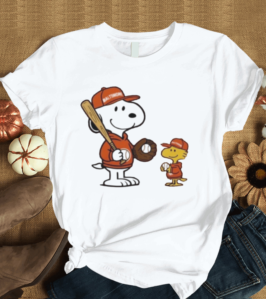 Snoopy Woodstock Baseball Baltimore Orioles Fan Gear T-Shirt