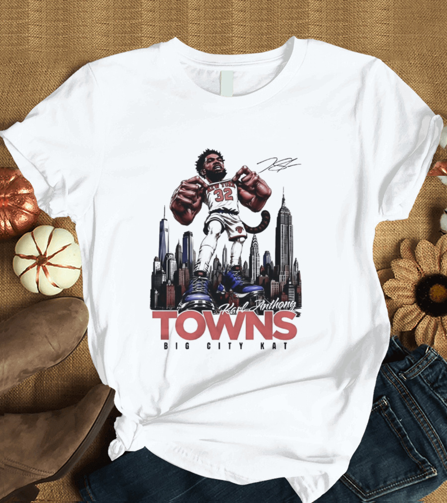 Karl Anthony Towns 32 Big City Kat NYC Skyline T-Shirt