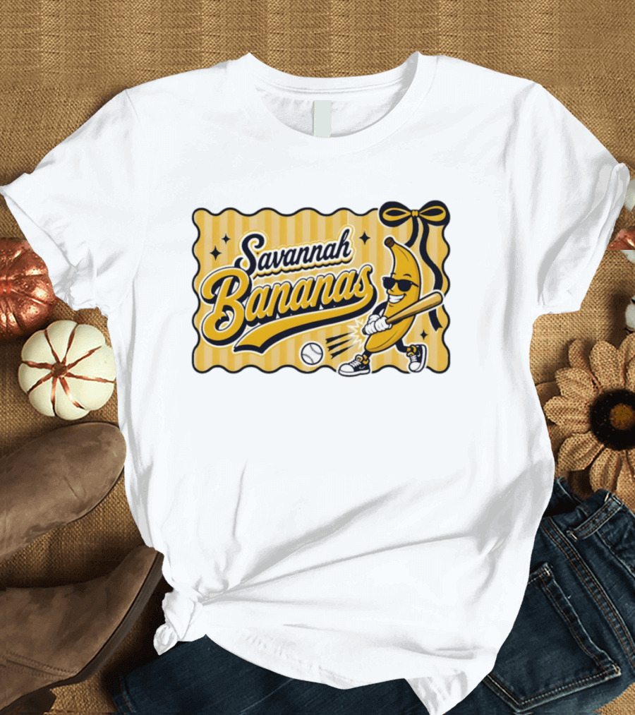 Savannah Bananas Baseball Team Cartoon Character Batting Savannah Georgia 2026 T-Shirt