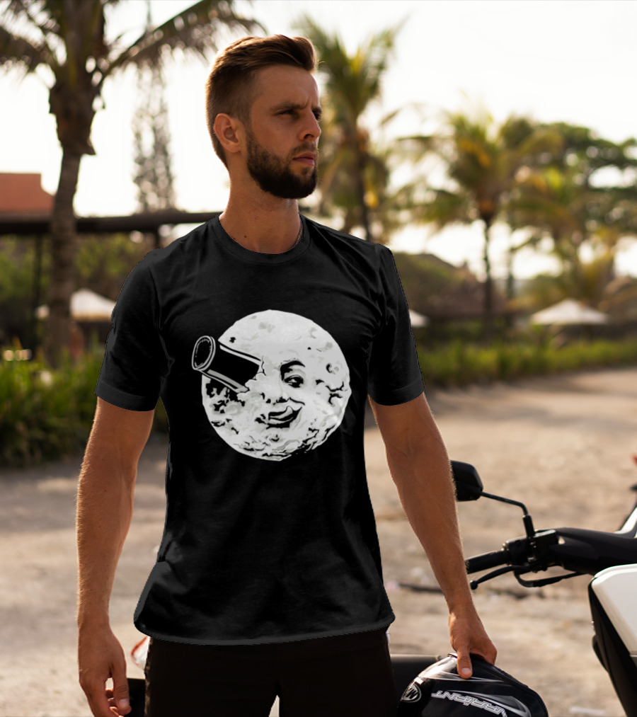 A Creamy Trip To The Moon Face Icon Rocket Classic Vintage Movie Scene T-Shirt