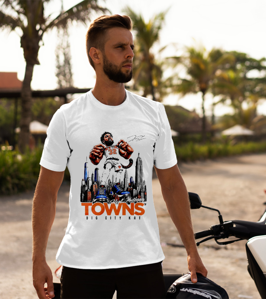 Karl Anthony Towns Big City Kat New York Knicks 32 T-Shirt