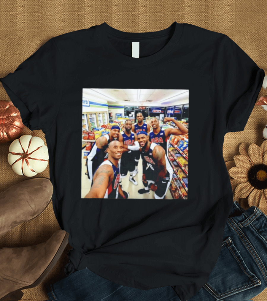 USA Legend Basketball Kobe Bryant LeBron James Dwight Howard Selfie Meme 7 Eleven USA Jersey Team Players T-Shirt