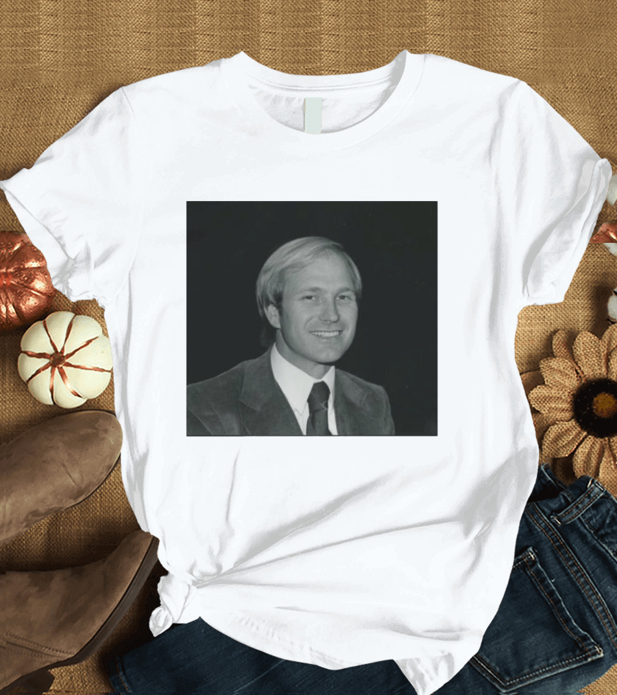 Larry King Ex Husband Of Billie Jean King Women's Pro Tennis Growth 81 T-Shirt