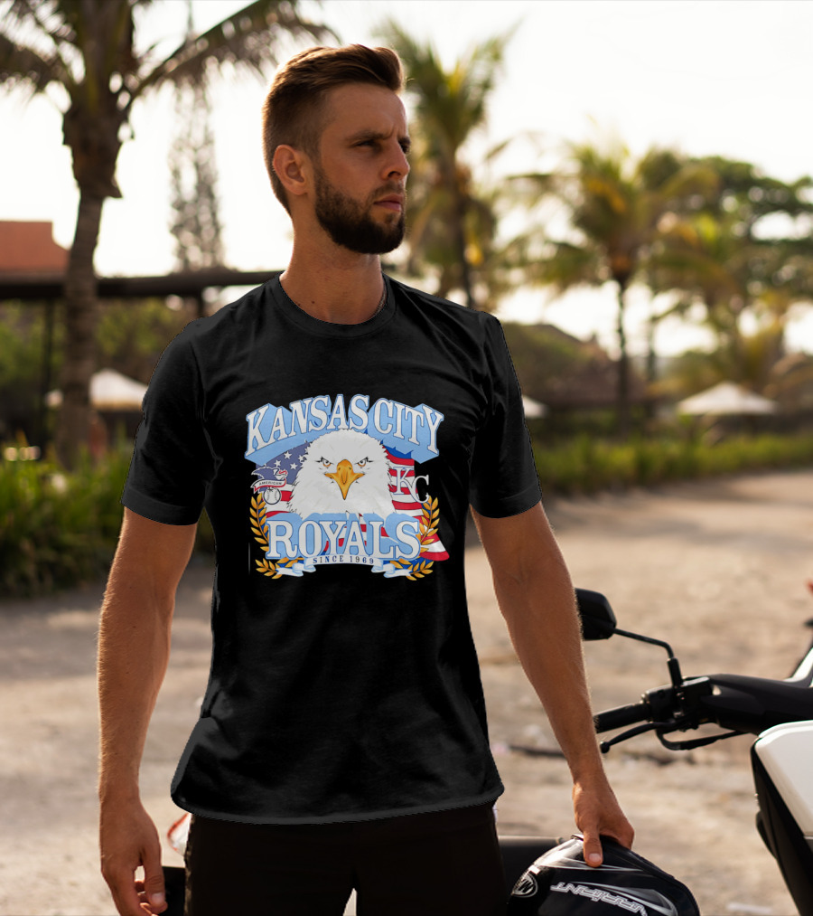 Kansas City Royals Eagle With American Flag Patriotic KC T-Shirt