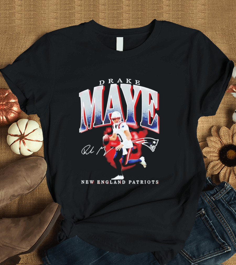 Drake Maye Quarterback New England Patriots T-Shirt