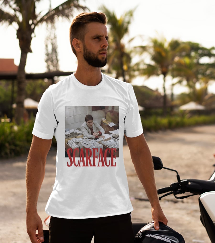 Scarface Tony Montana Al Pacino Money Scene T-Shirt