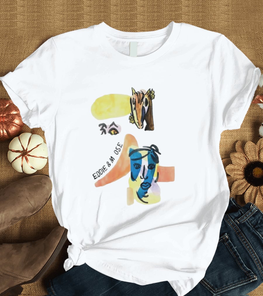 Eddie And Moose Horse Head Face Eye Shape Abstract Eddie And M CSE T-Shirt