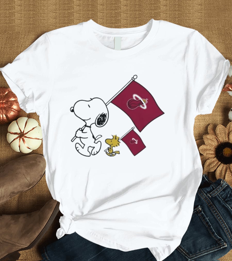 Miami Heat Snoopy Woodstock Miami Heat Flags T-Shirt