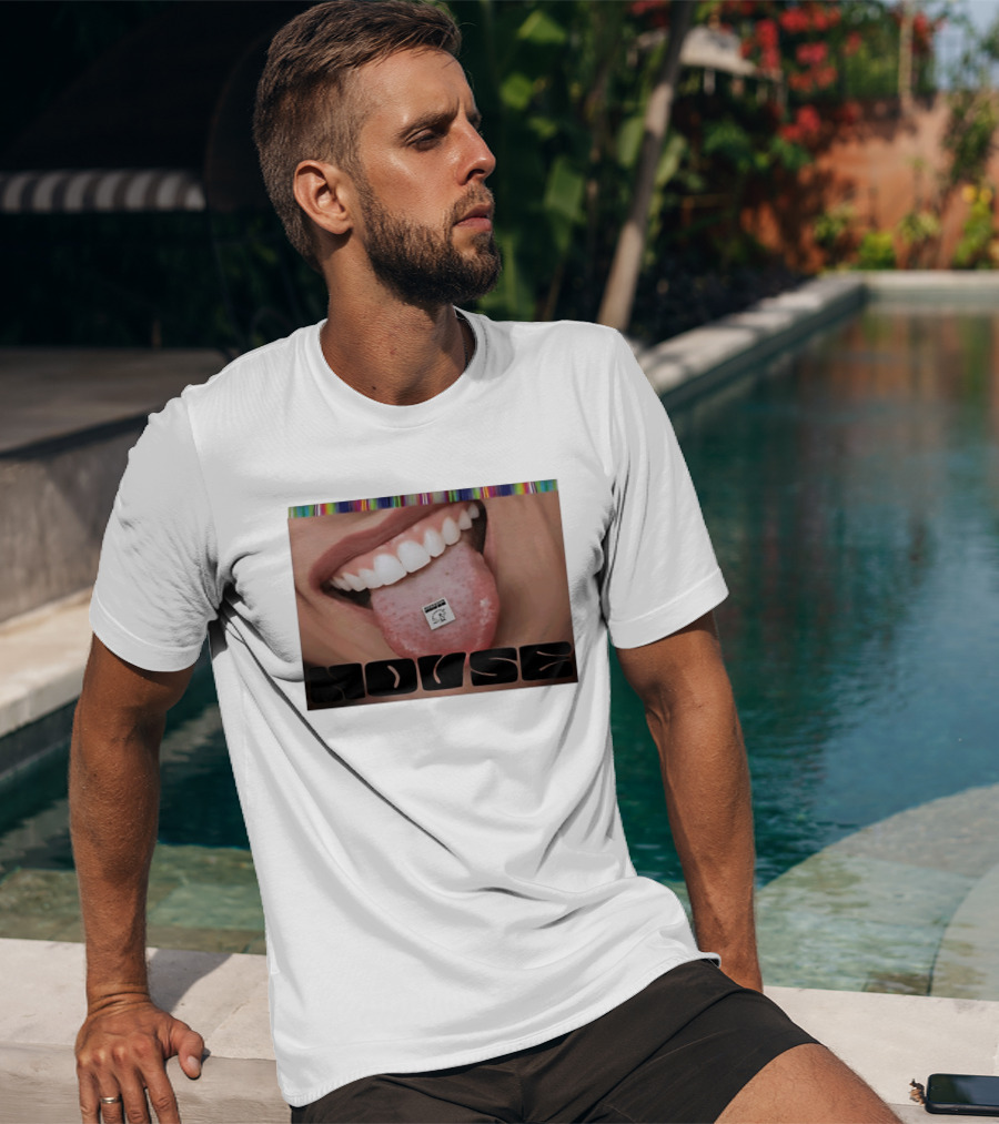 Mushroom Houses World Class Psychedelics House Rave LSD Acid House T-Shirt