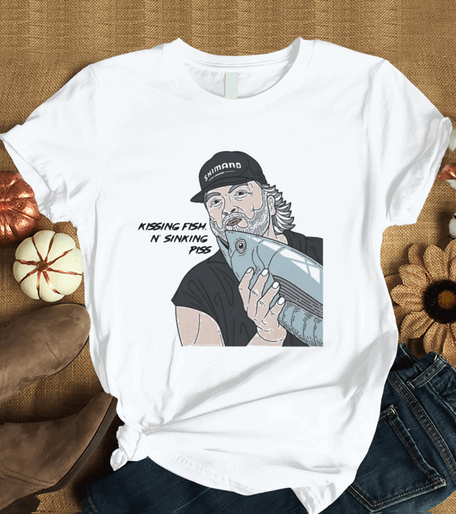 Kissing Fish N Sinking Piss Shimano Cap Beard Fisherman T-Shirt