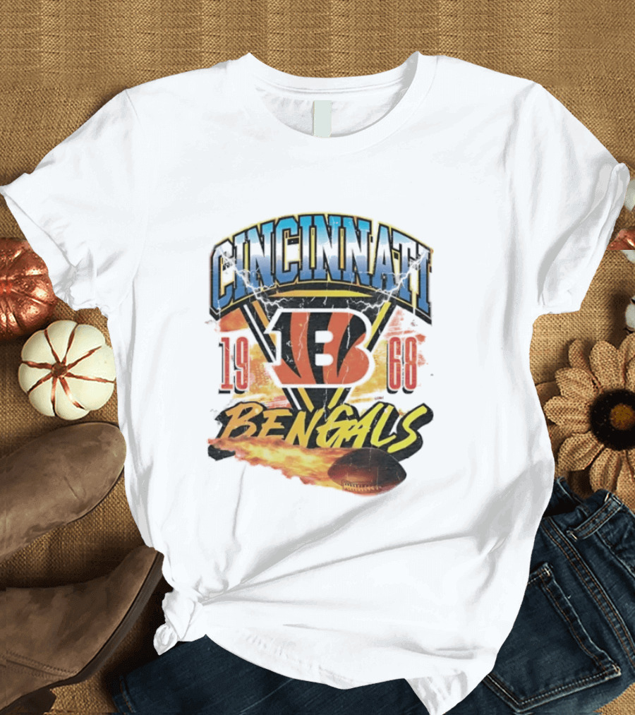 Cincinnati Bengals 1968 Flaming Football Vintage NFL T-Shirt