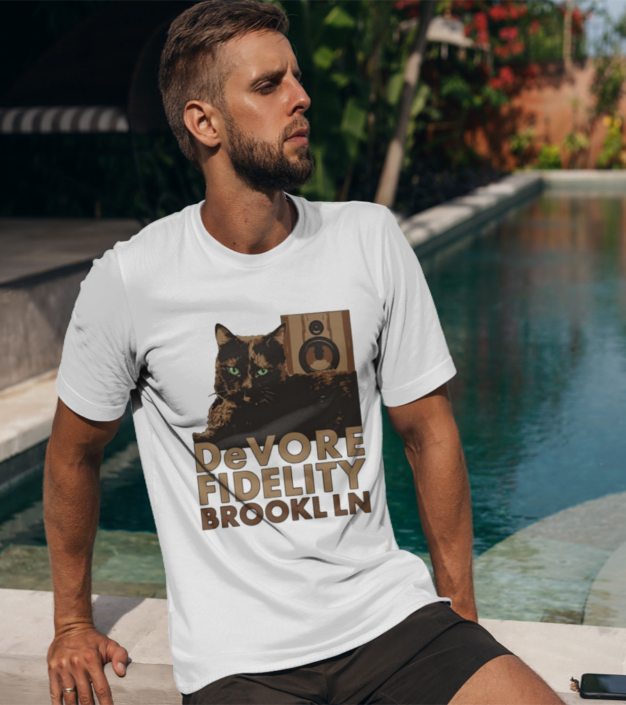 DeVore Fidelity Brooklyn LN Cat Speaker T-Shirt