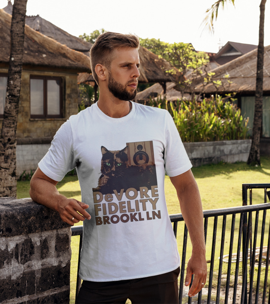 DeVore Fidelity Brooklyn LN Cat Speaker T-Shirt