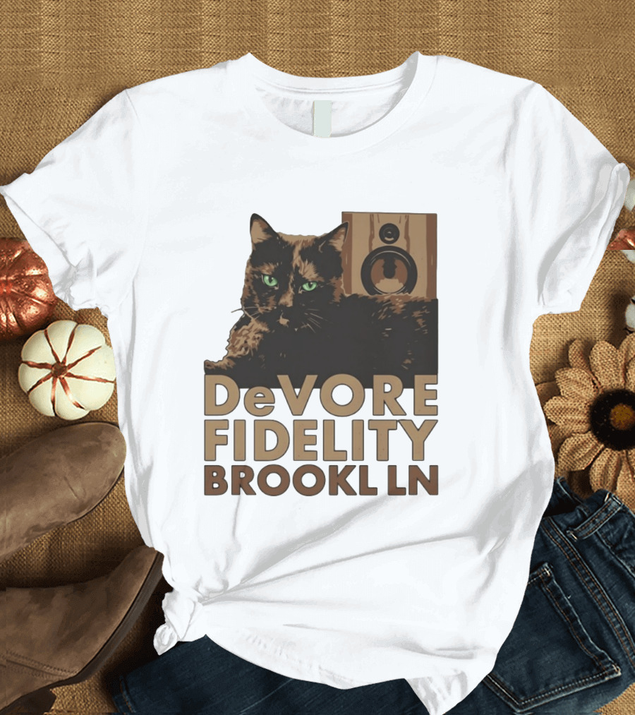 DeVore Fidelity Brooklyn LN Cat Speaker T-Shirt