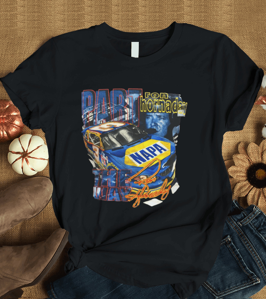 Rare 2000 NASCAR Ron Hornaday NAPA Part The Way Racing 3 T-Shirt