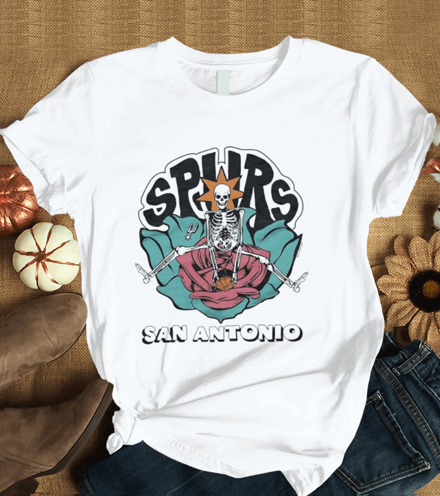 San Antonio Spurs Skeleton Basketball T-Shirt