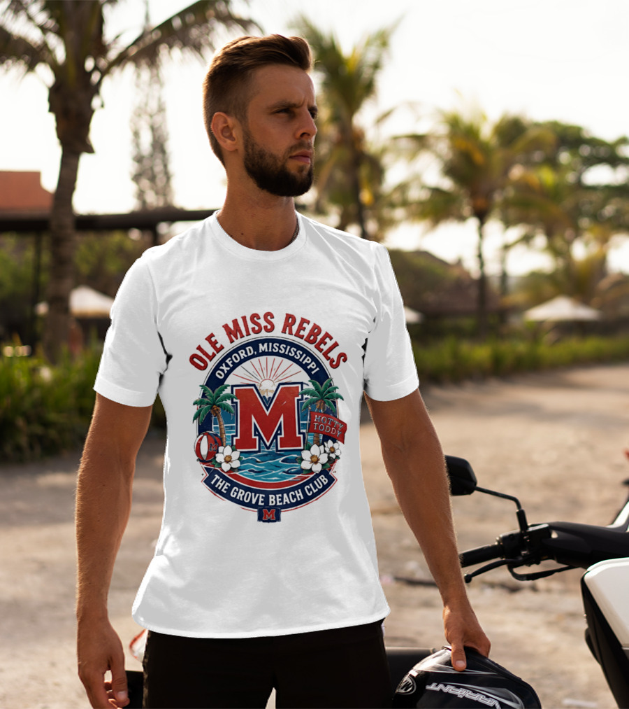 Ole Miss Rebels Oxford Mississippi The Grove Beach Club Hotty Toddy M T-Shirt