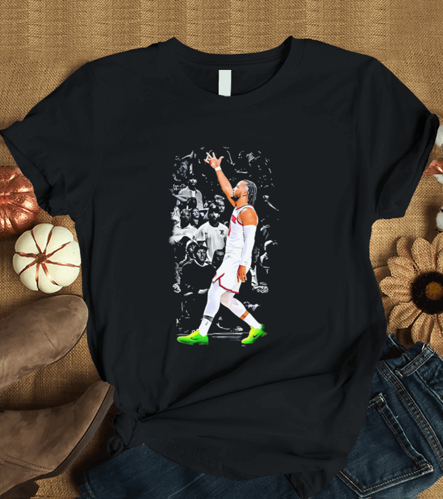 Jalen Brunson New York Basketball Player Iconic Celebration Moment T-Shirt