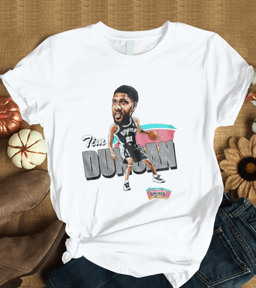 San Antonio Spurs Tim Duncan NBA Basketball Bobblehead 21 T-Shirt