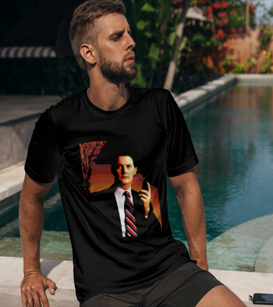 Dale Cooper Twin Peaks Iconic Red Room Aesthetic T-Shirt