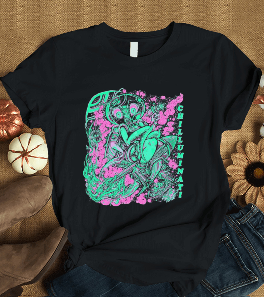 Chilluminati Alien Mantid Retro Comic Style Psychedelic T-Shirt