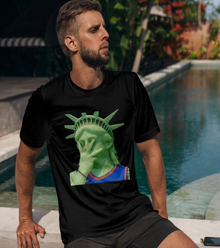 Liberty And Brunson For All Jalen Brunson 3 Points Pose Statue Of Liberty Knicks Jersey T-Shirt