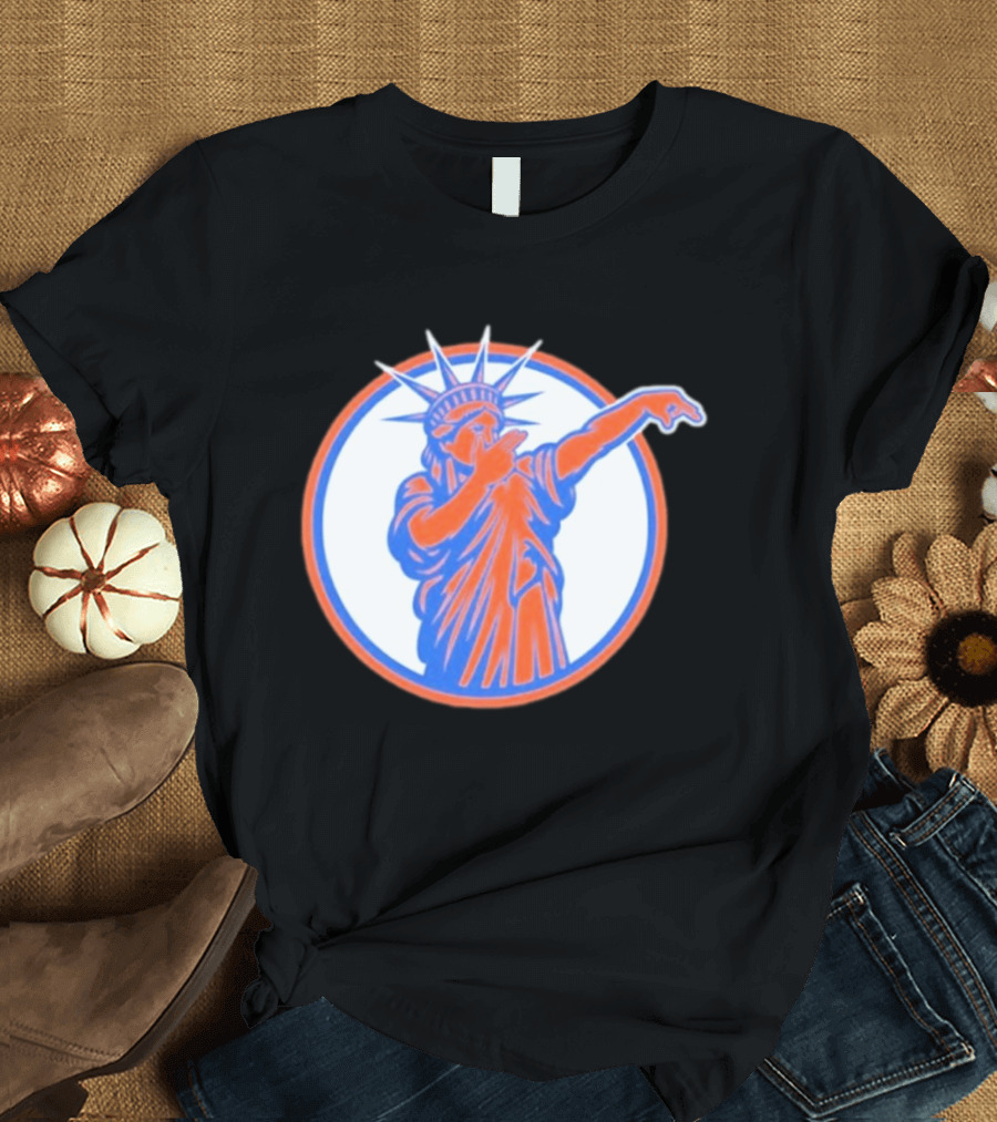 Statue Of Liber3 New York Knicks Basketball Circle T-Shirt