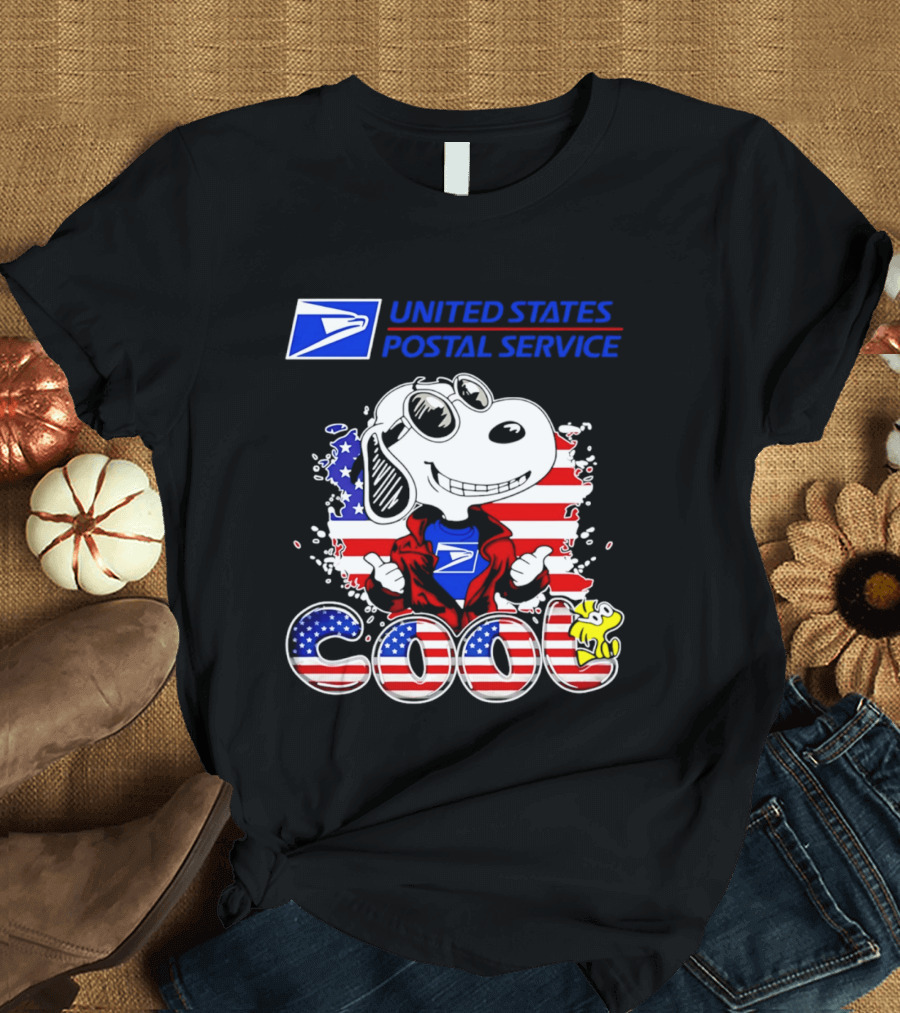 United States Postal Service Snoopy American Flag Cool 250th T-Shirt