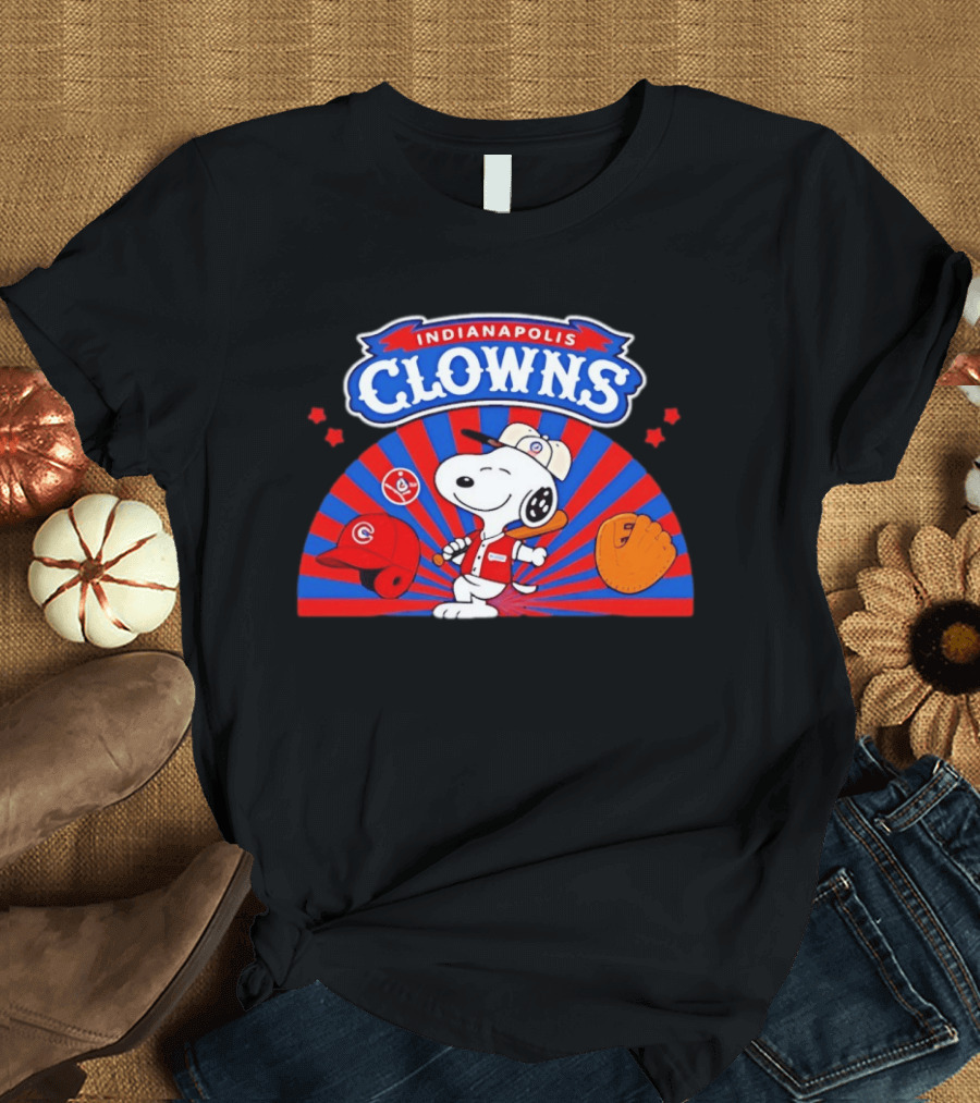 Snoopy Indianapolis Clowns Baseball Vintage Style Red Blue Peanuts Comic Strip Baseball Bat Glove Cap T-Shirt