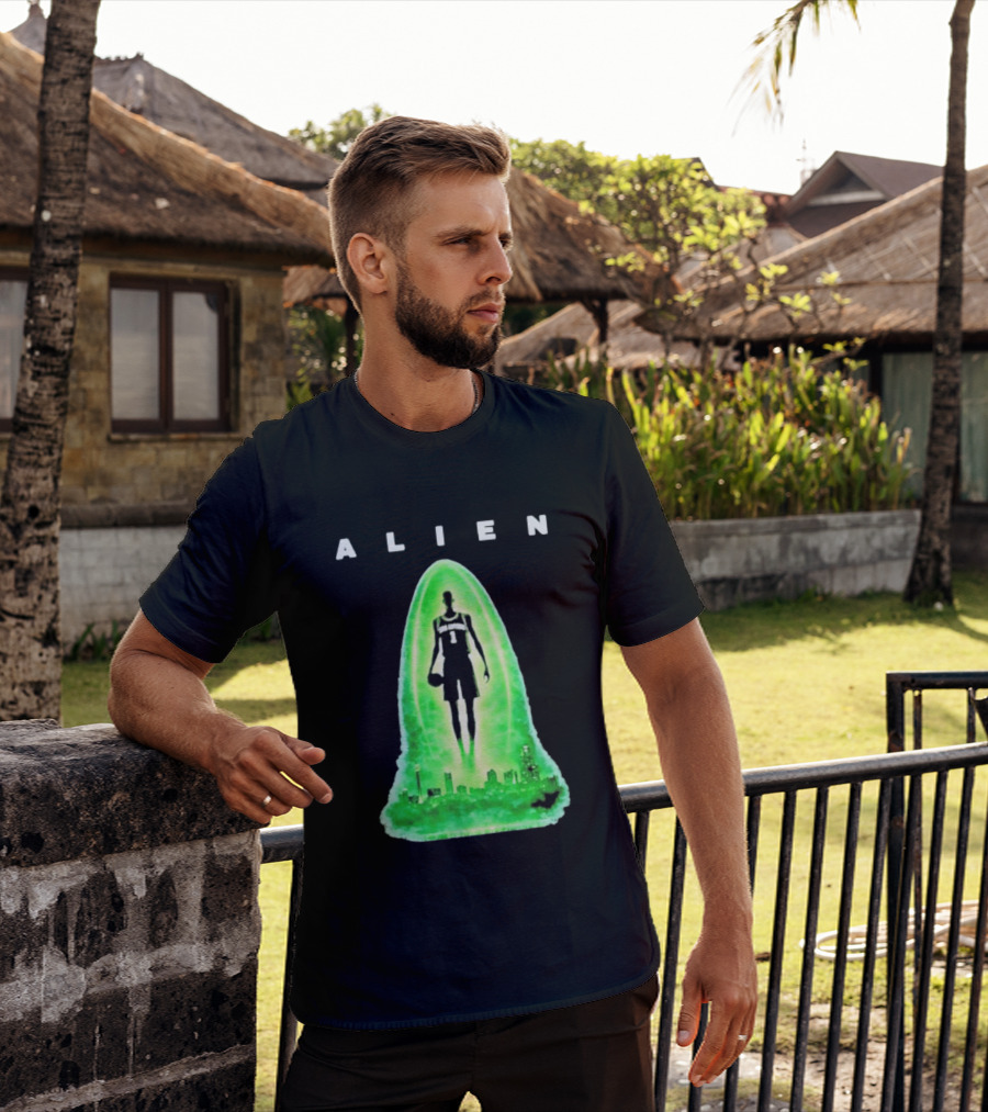 Alien Wemby San Antonio Alien Basketball Cityscape T-Shirt