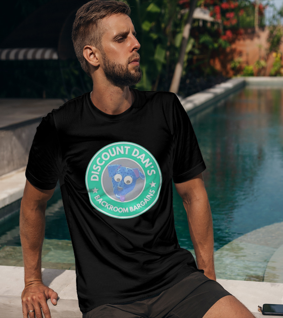 Discount Dan's Backroom Bargains Dog Face Circular T-Shirt