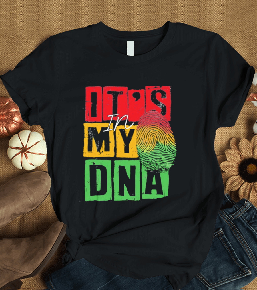 Juneteenth Black Queen It's In My DNA Fingerprint Red Yellow Green T-Shirt