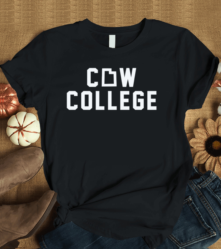 Cache Valley Logan Utah State Aggies Cow College T-Shirt