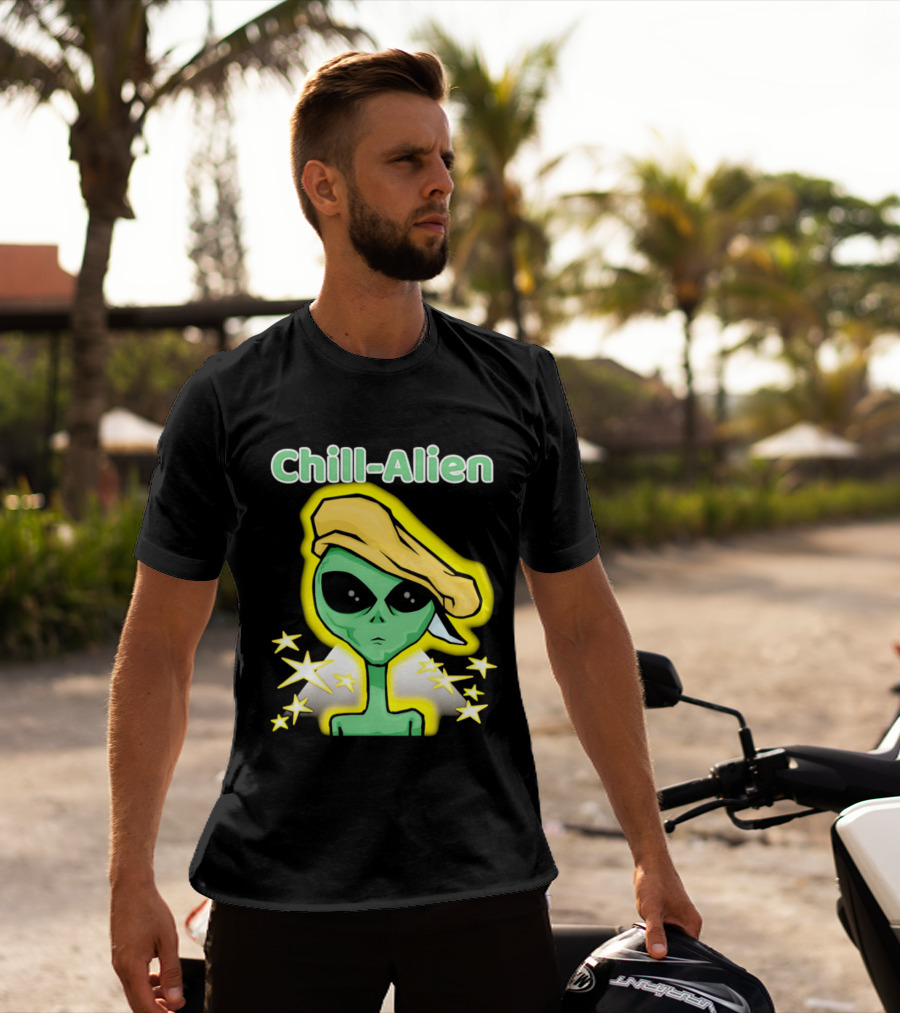 Chill Alien Beret Hat Stars Glow T-Shirt