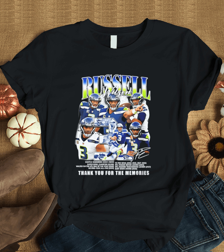 Seattle Seahawks Russell Wilson Number 3 Thank You For The Memories T-Shirt