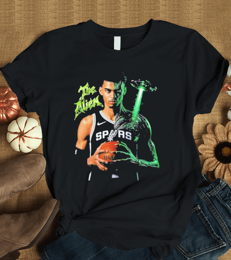 Wembanyama Spurs The Alien UFO NBA Player T-Shirt