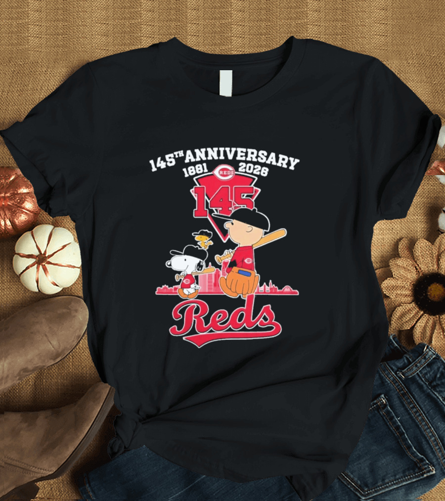 Charlie Brown Snoopy Cincinnati Reds 145th Anniversary 1881 2026 T-Shirt