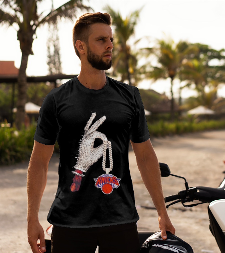 Jalen Brunson New York Knicks Diamond Chain Glove Drake Iceman NBA Basketball T-Shirt