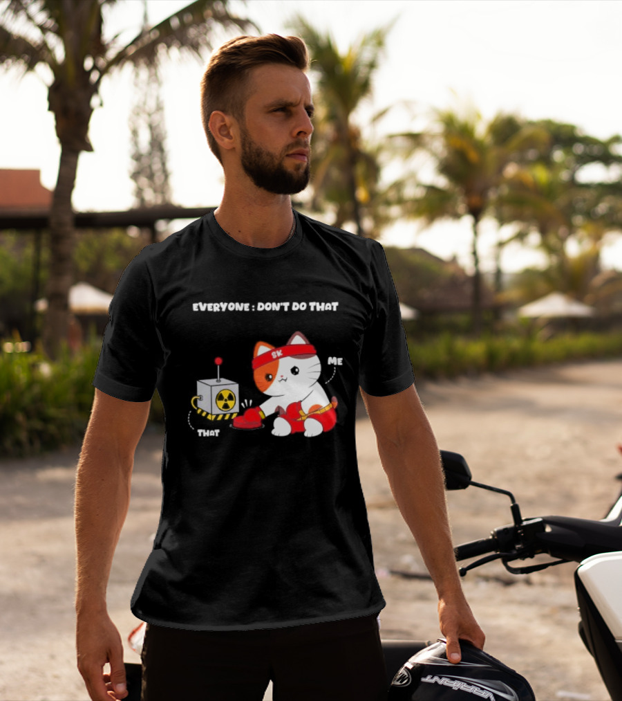 Cute Cat SK Headband Boxing Gloves Pressing Nuclear Button Don't Do That T-Shirt