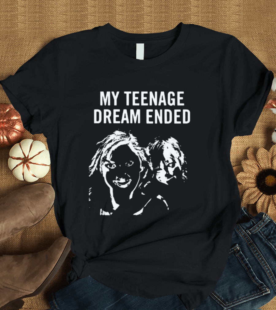 My Teenage Dream Ended Text And Sketch Faces T-Shirt