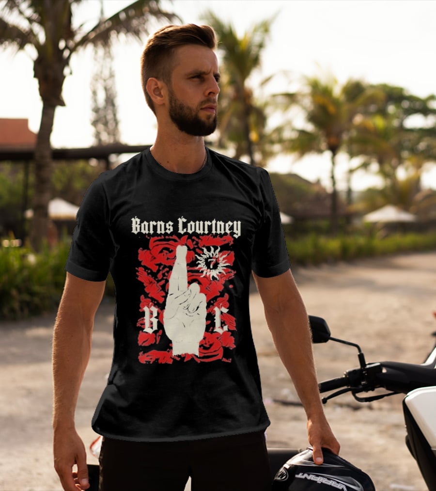 Barns Courtney Icon Roses Crossed Fingers V I C T-Shirt