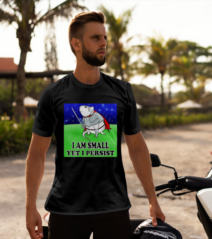 I Am Small Yet I Persist Knight Rat Armor Red Cape Stars T-Shirt