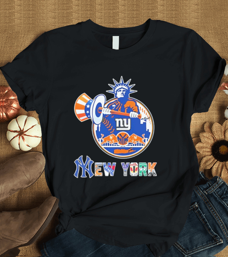 New York Liberty Skyline Sports Teams Knicks Mets Yankees T-Shirt